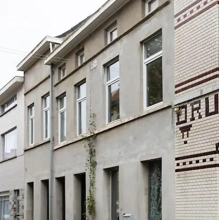 Lightful Architectural House *